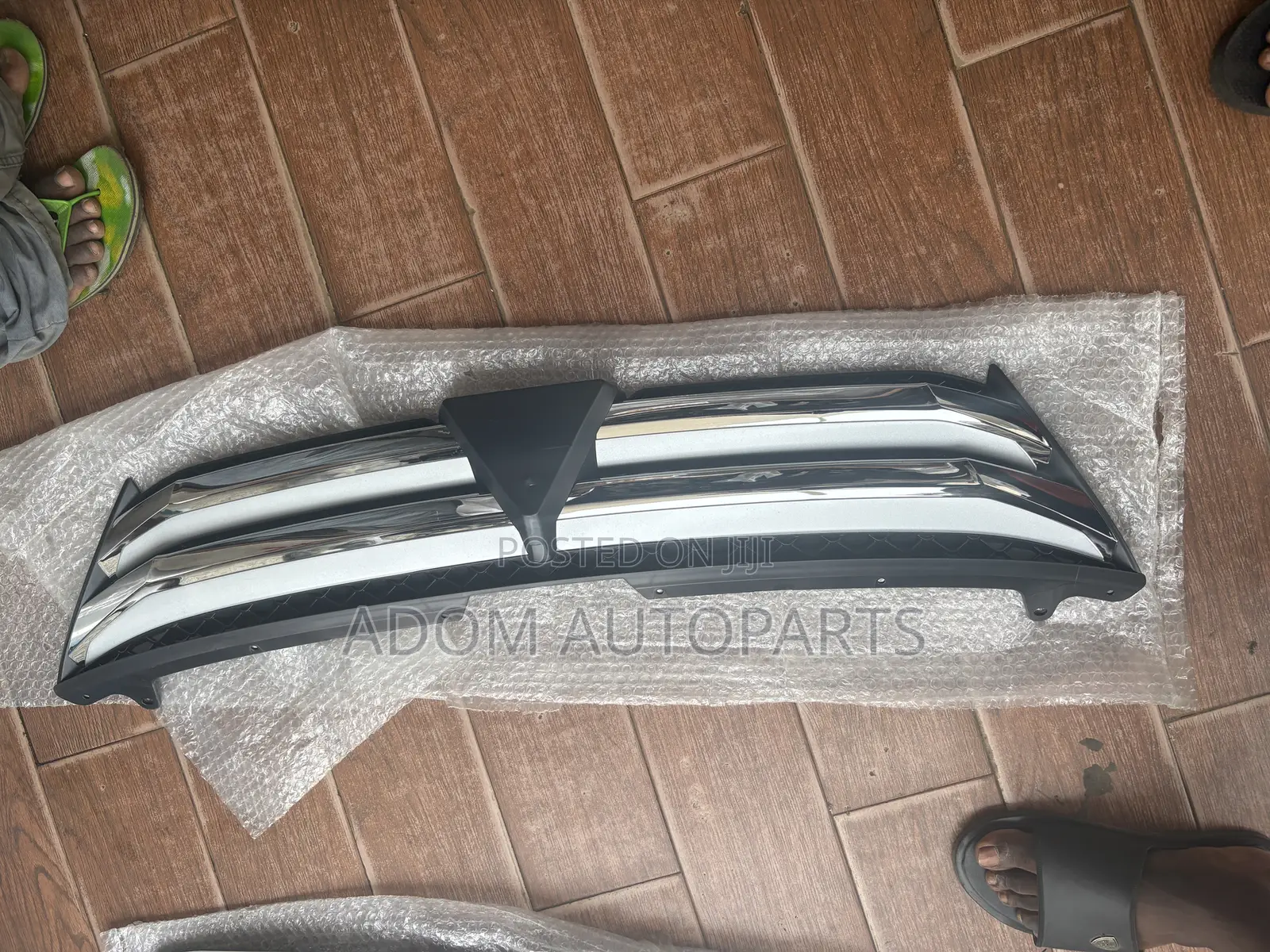 Mitsubishi Eclipse Bumper Grill Shell