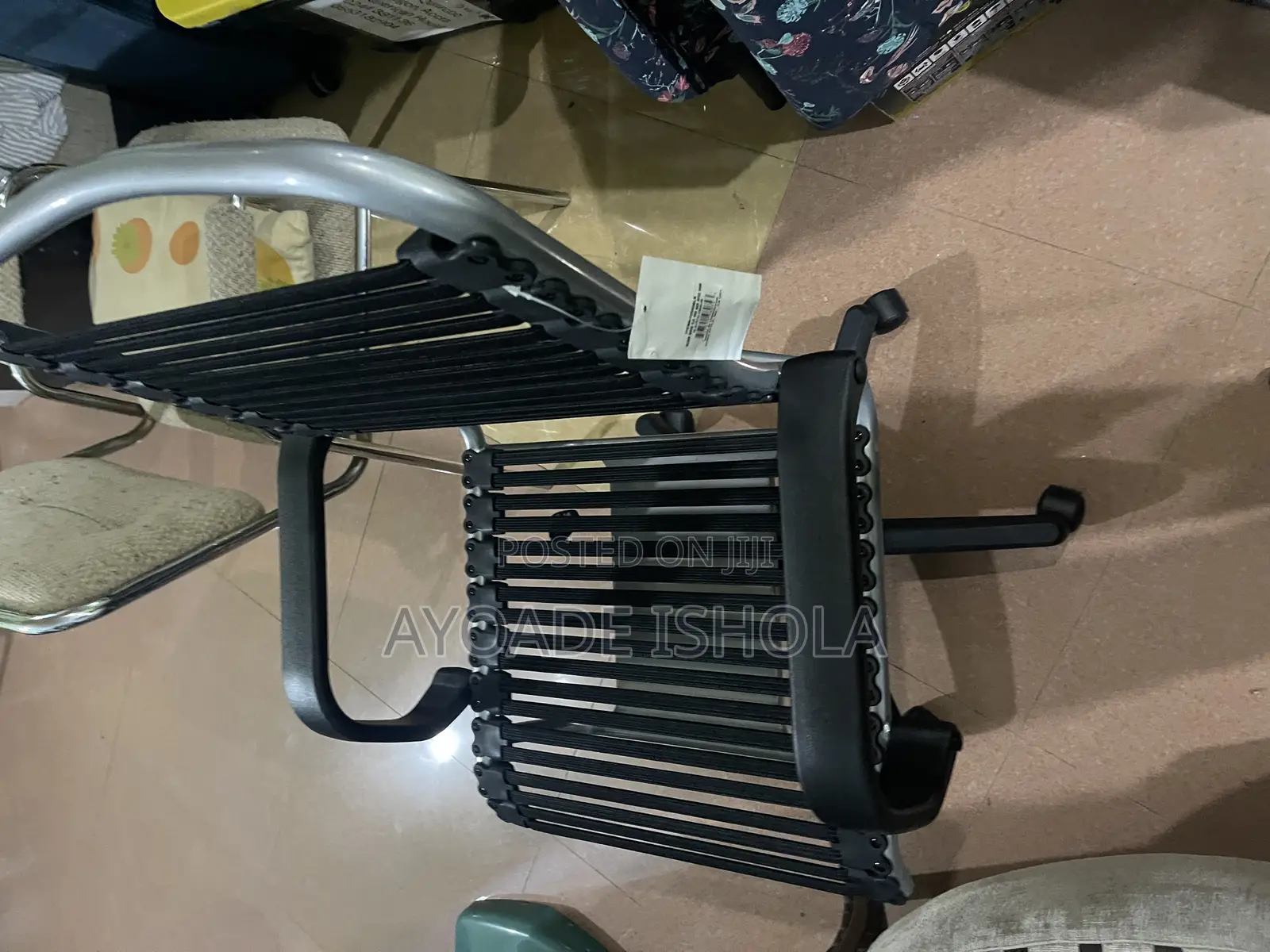 Brand New in Box Office Bungie Chair From Usa