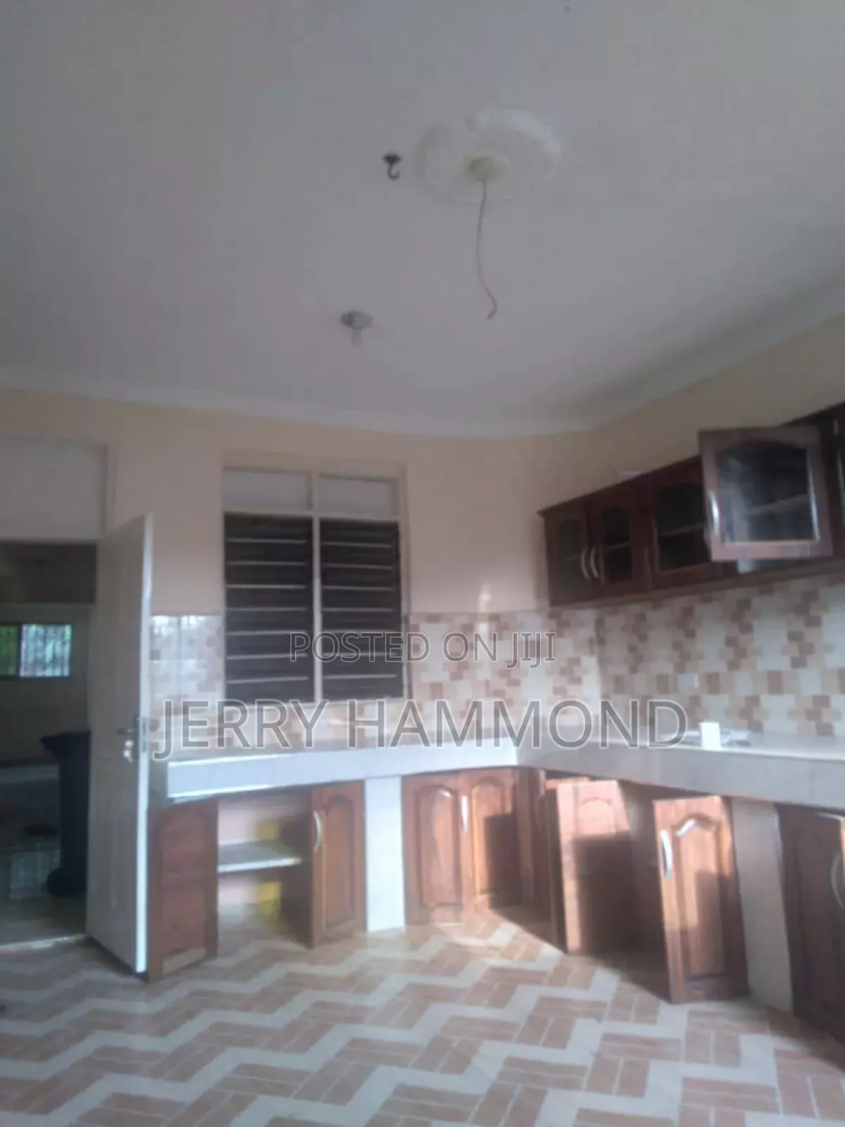 3bdrm Apartment in Tseaddo East Airport for rent
