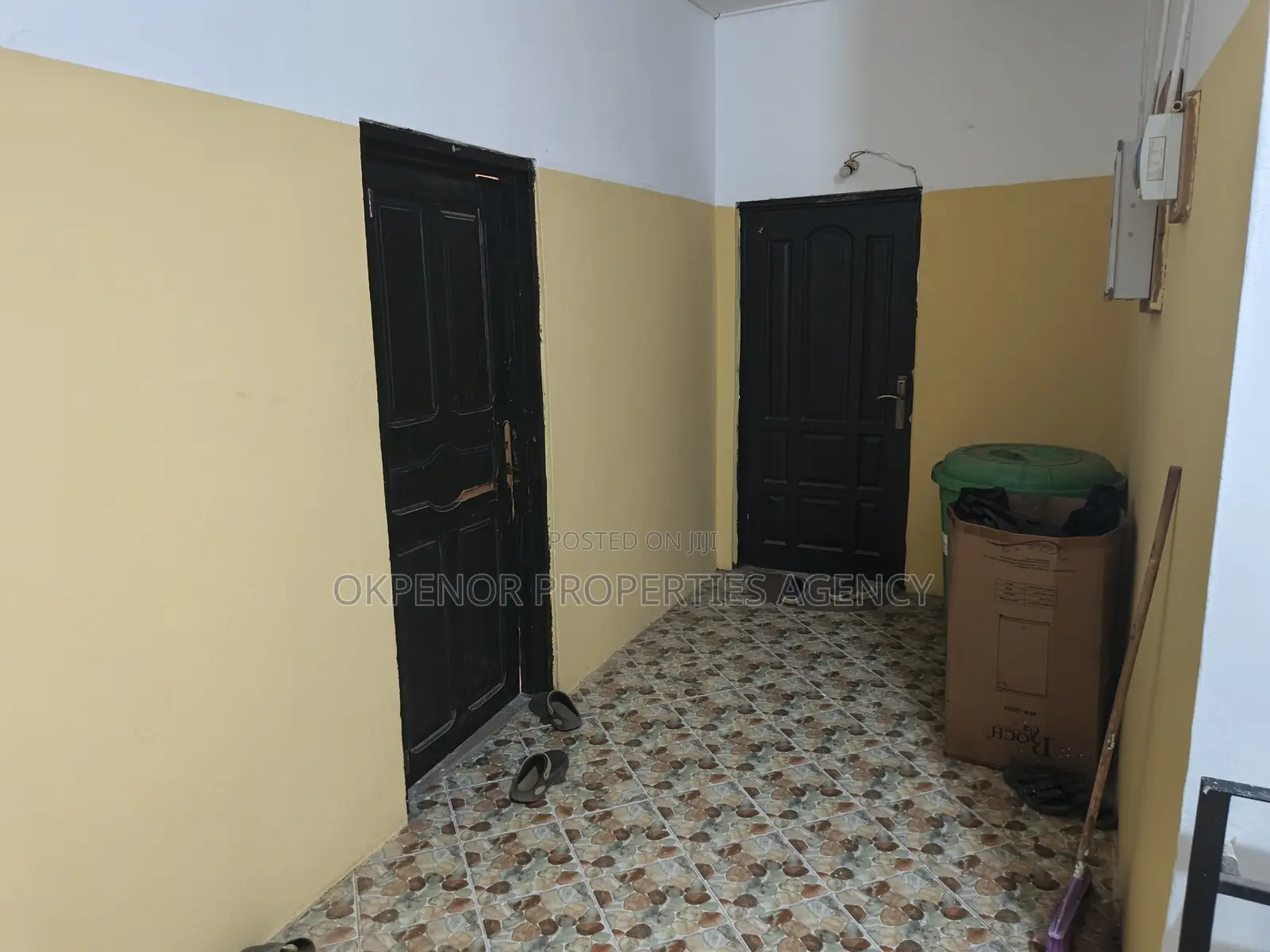 8bdrm House in East Legon, American House for sale