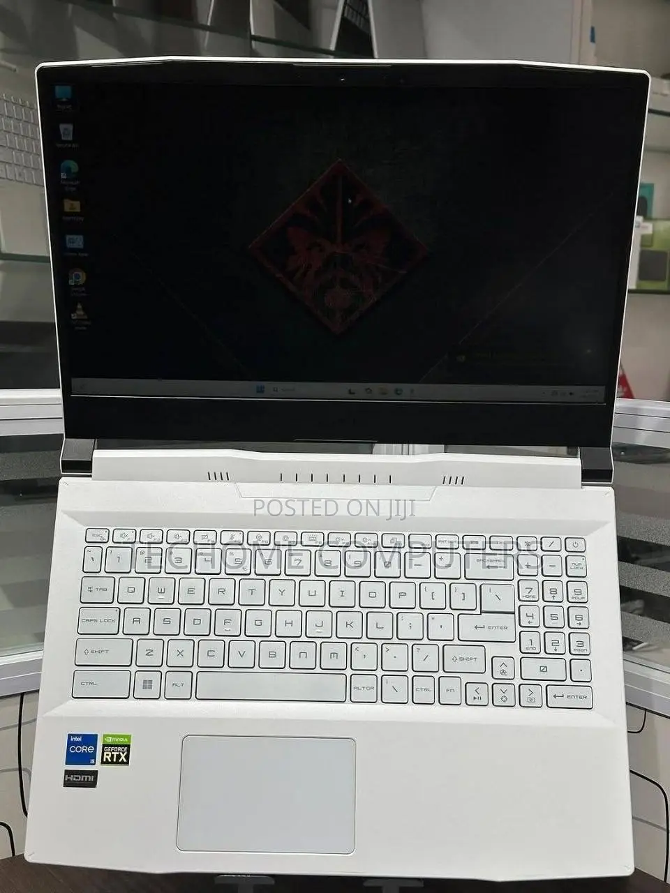 Laptop MSI MSI Sword 15 16GB Intel Core I5 SSD 512GB