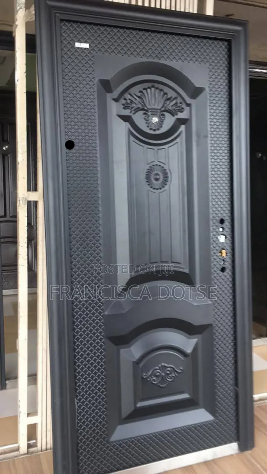 Quality Single Door Sed