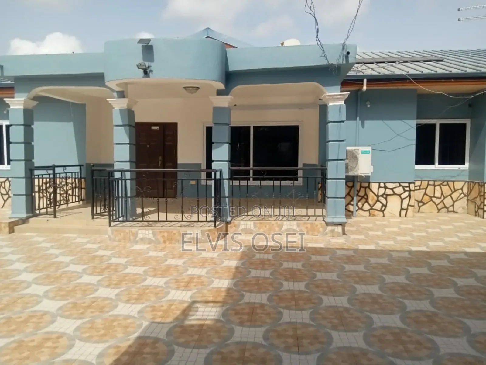 4bdrm House in Amasama, Amasaman for sale