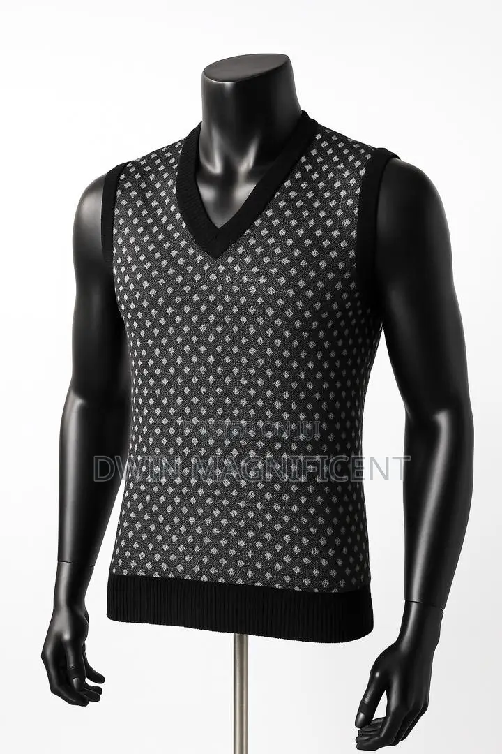 Men's Argyle v-Neck Sweater Vest