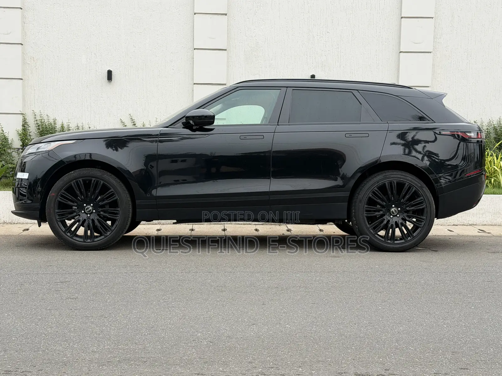 Land Rover Range Rover Velar 2019 Black
