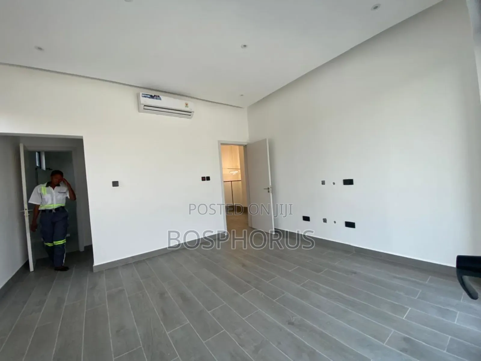 3bdrm House in Dzorwulu for sale