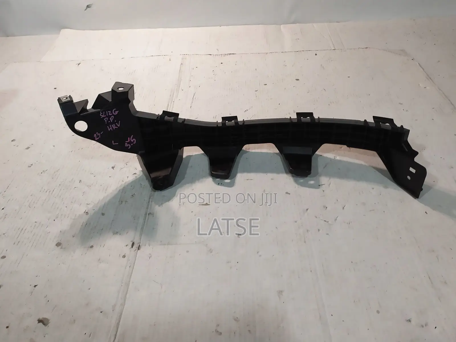 Honda Hr-v 2023 2024 2025 Passenger Side Headlight Bracket/Seat