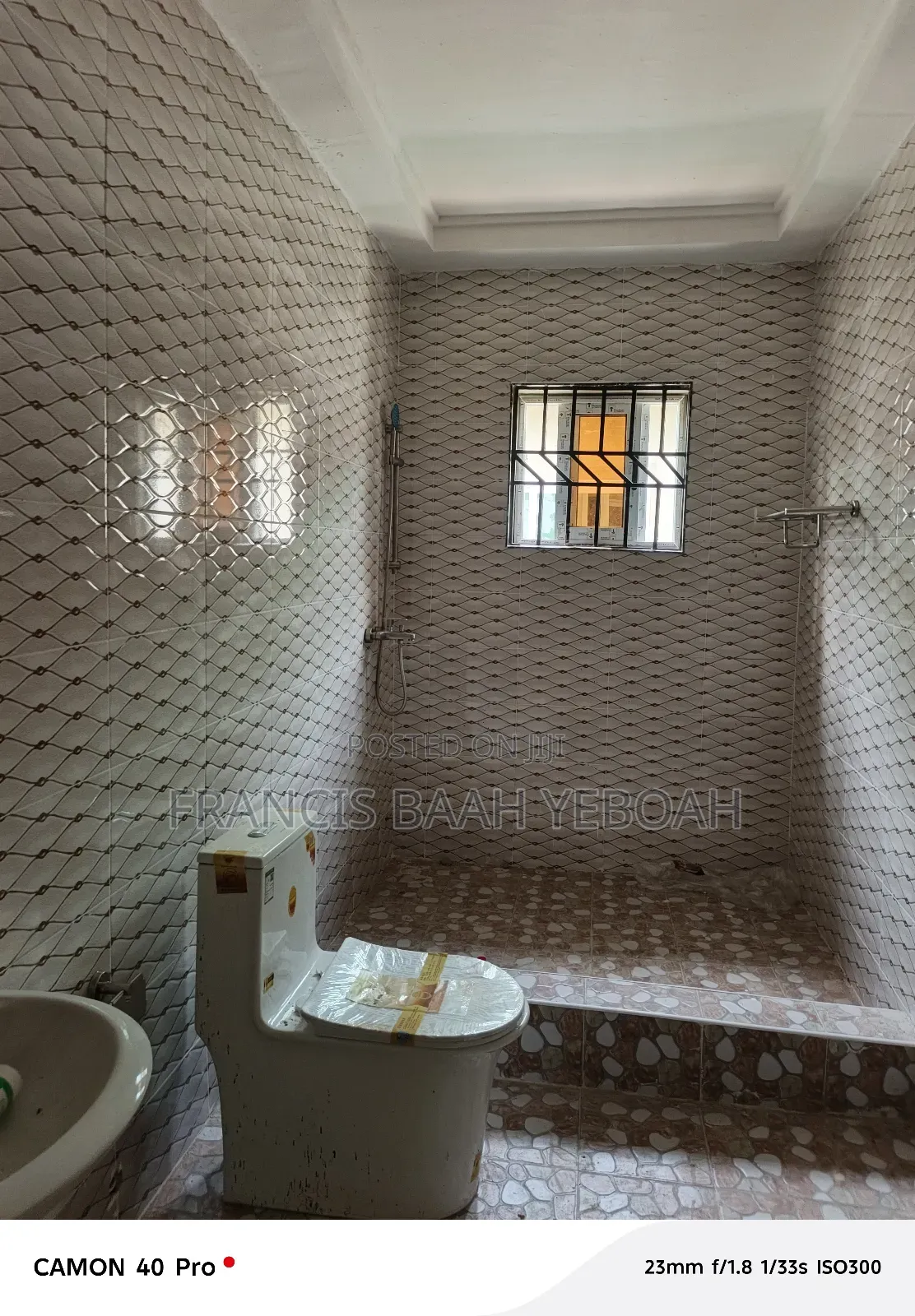 Furnished 3bdrm House in Shining Star Real, Adade for sale