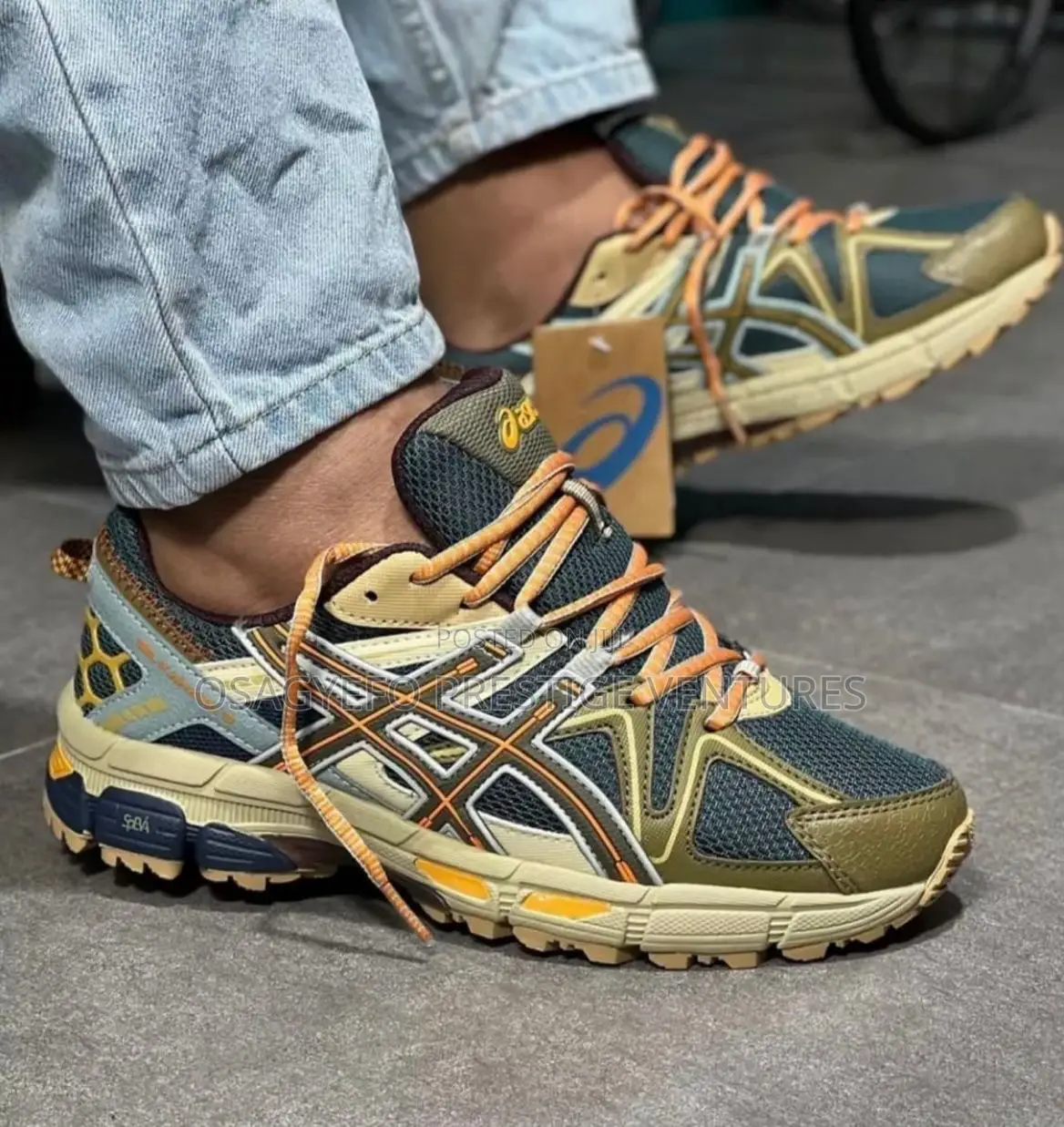 High Quality Asics Sneakers