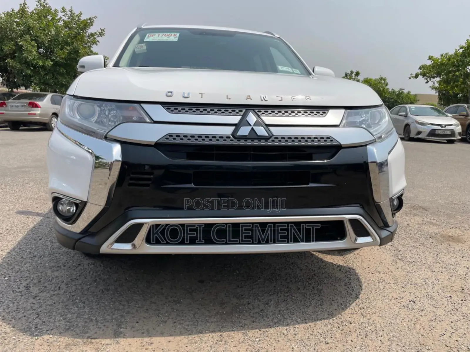 Mitsubishi Outlander 2019 White