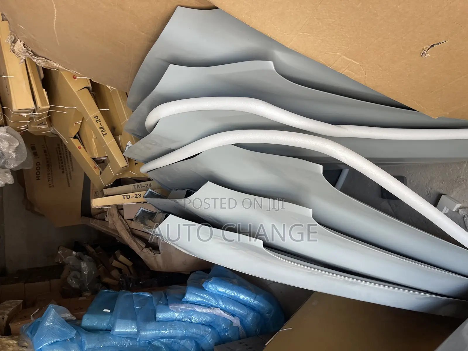 Tacoma 2024 Aluminum Bonet