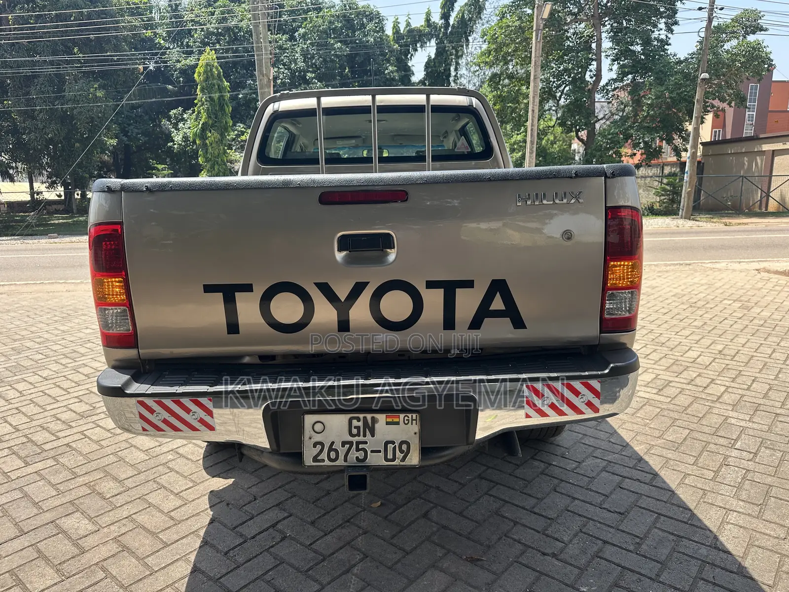 Toyota Hilux 2009 Gray