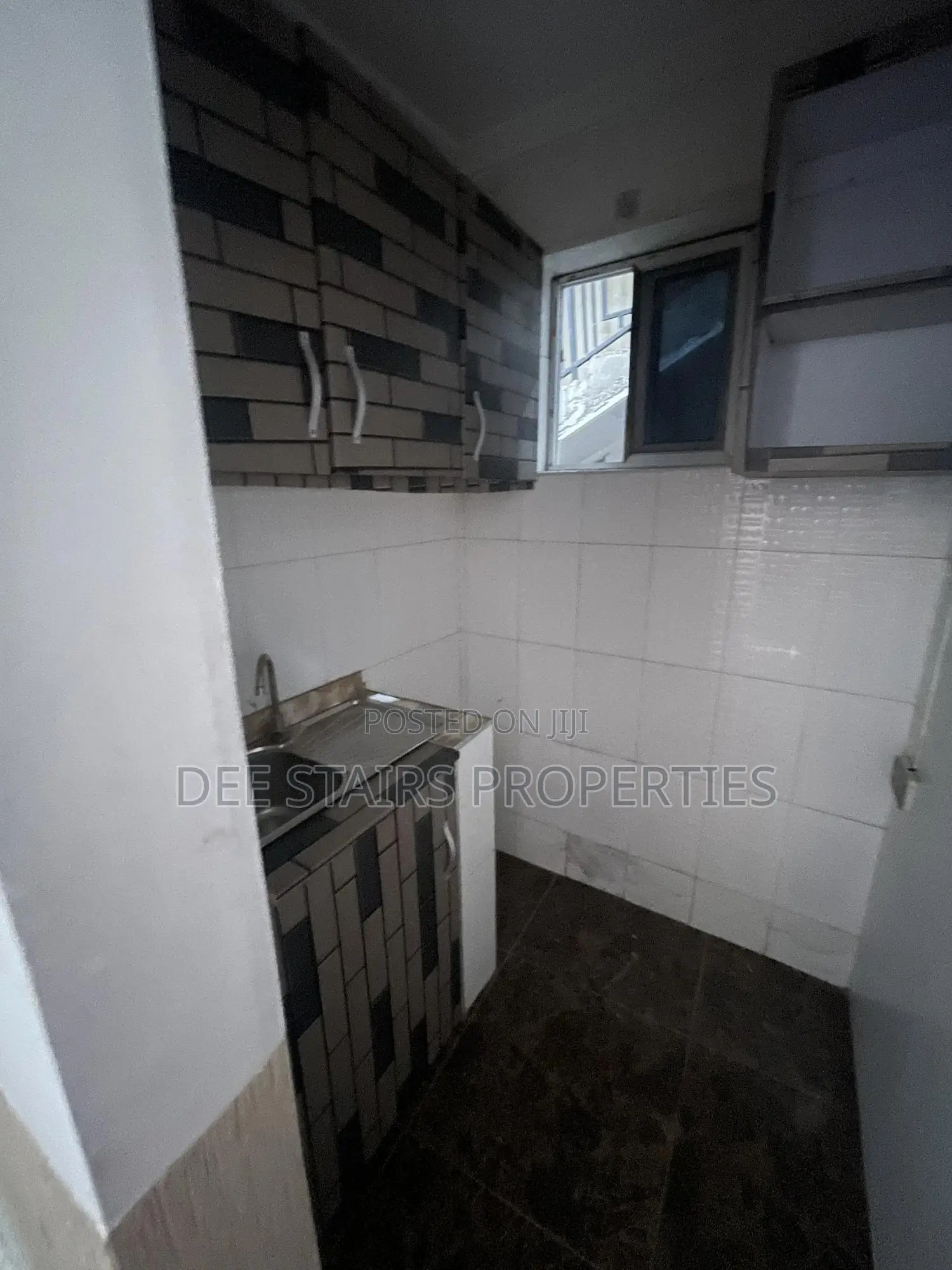 1bdrm Apartment in Tse Addo Behinde for rent