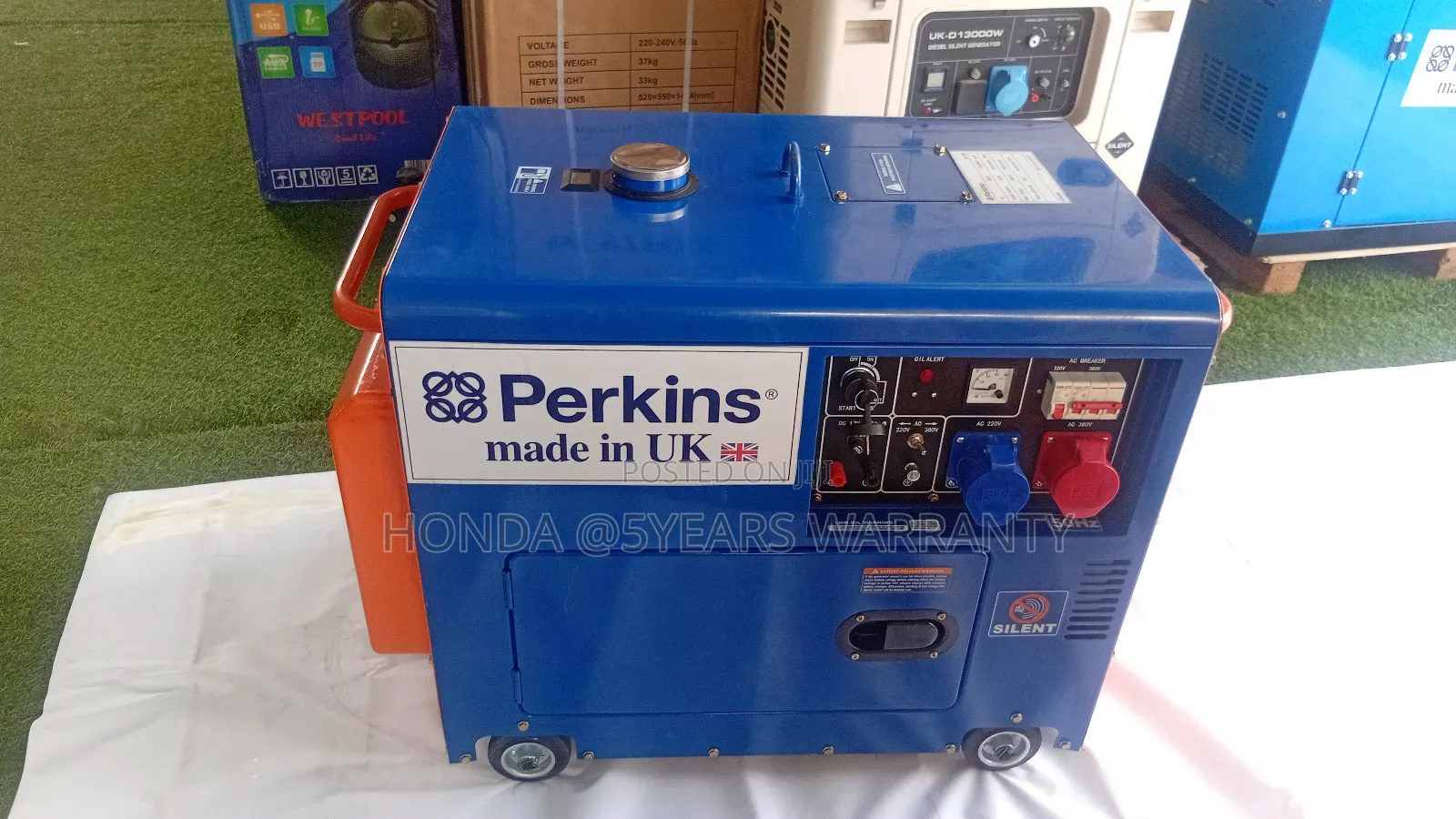 Fuel-Saving Power 3phase Perkins Generator 10kva 13000watt