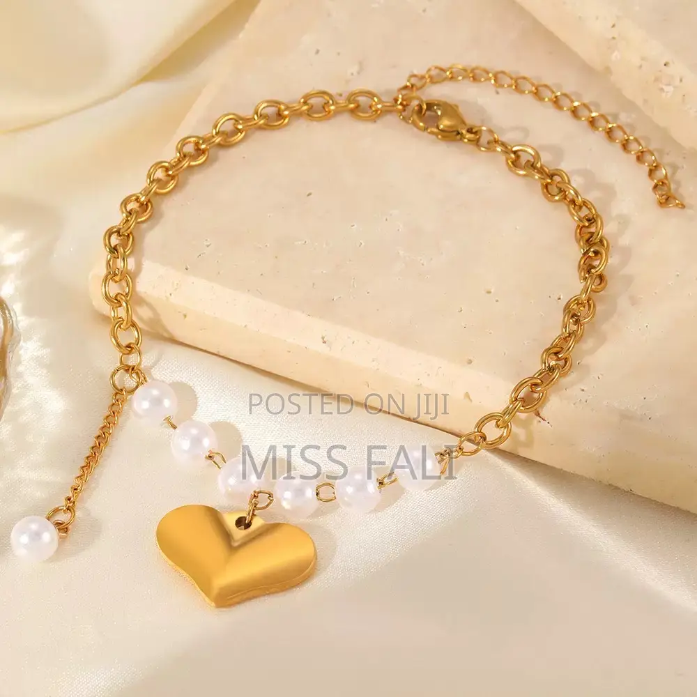 Sweetheart Pearl Charm