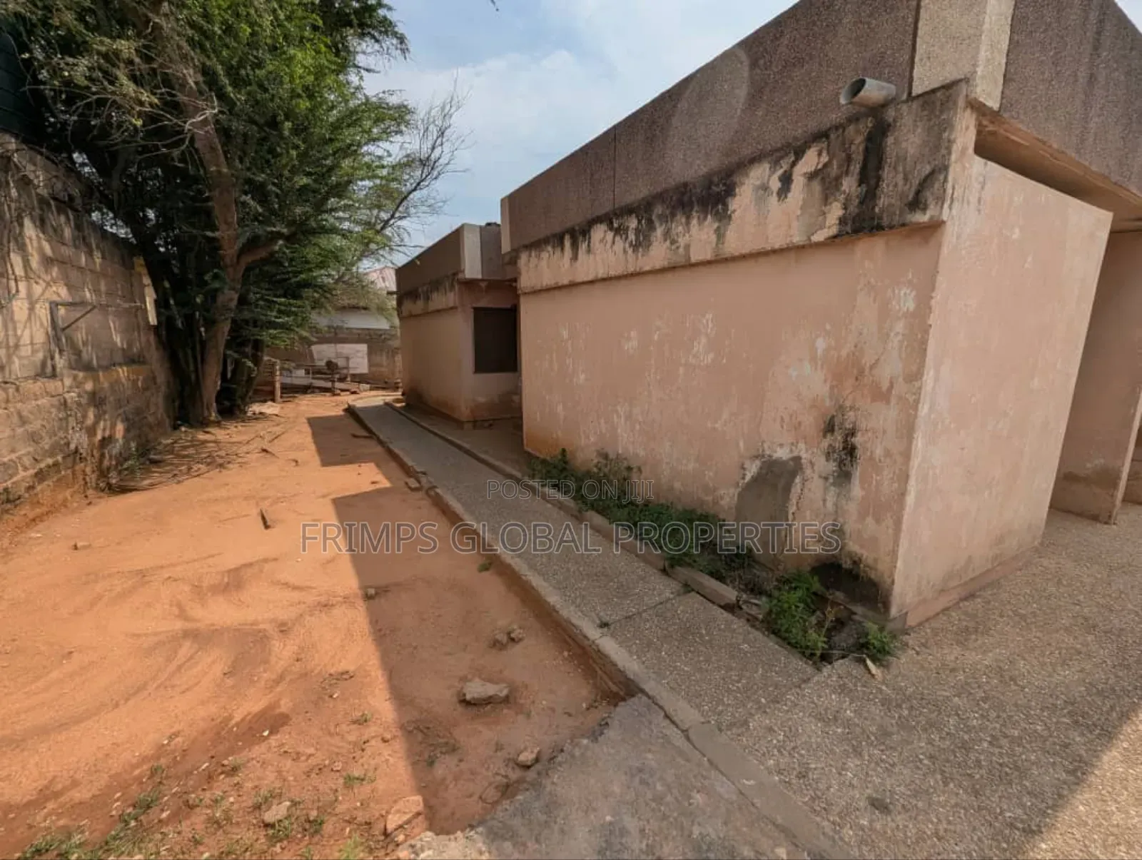 2 Plots of Land for Sale in Tantra Hills. NKL