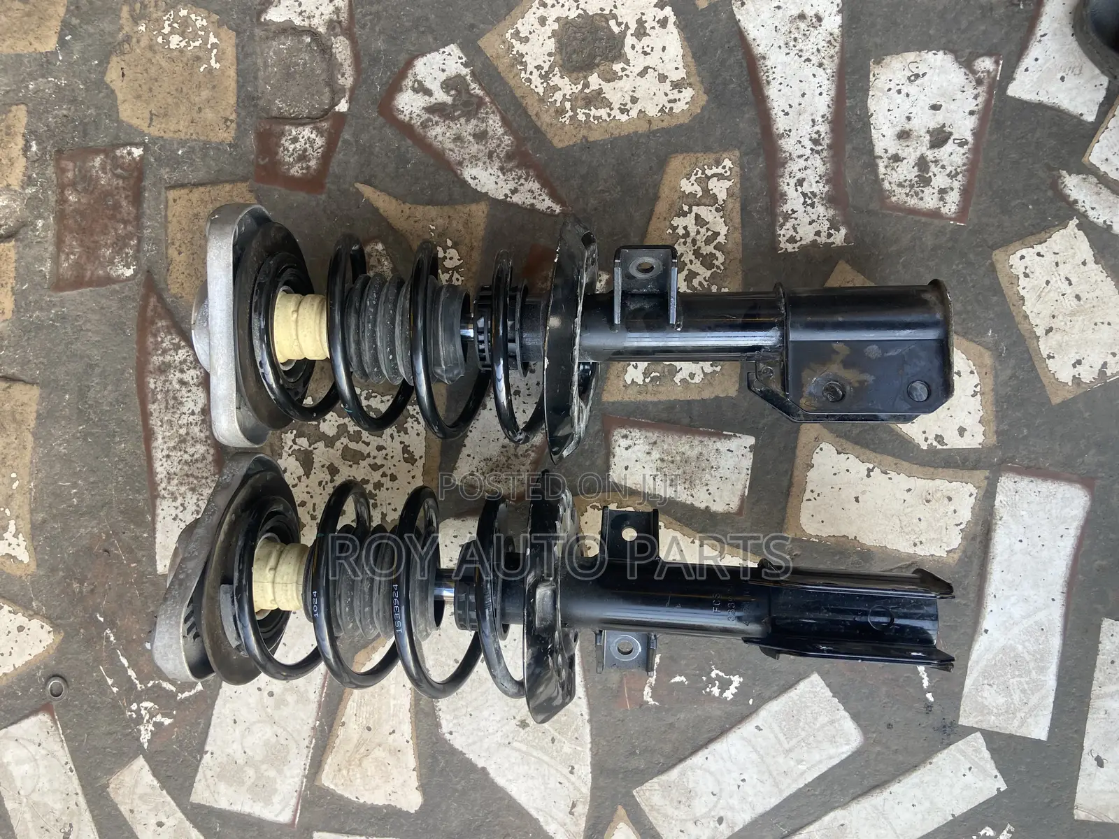 Mercedes Benz E350 4matic Front Shocks
