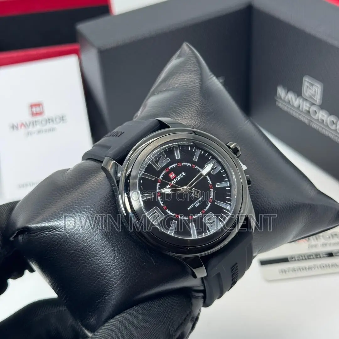 Naviforce Nf9256 Men's Quartz Watch