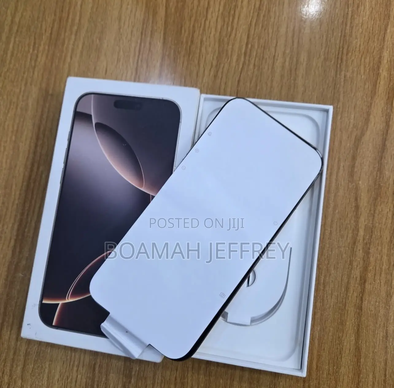 New Apple iPhone 16 Pro Max 512 GB Gold