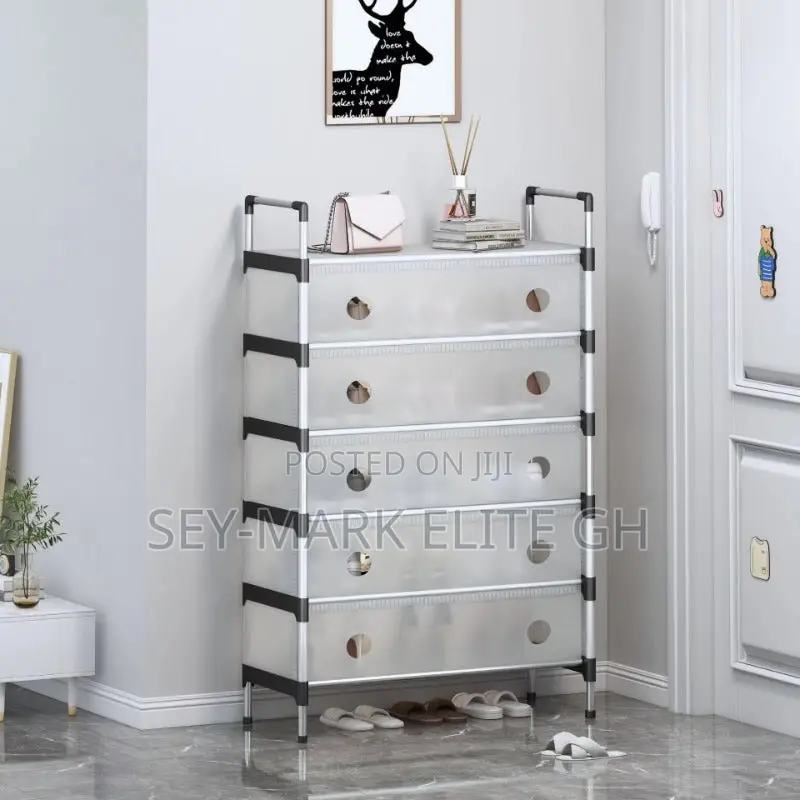 Dust-proof Shoe Rack
