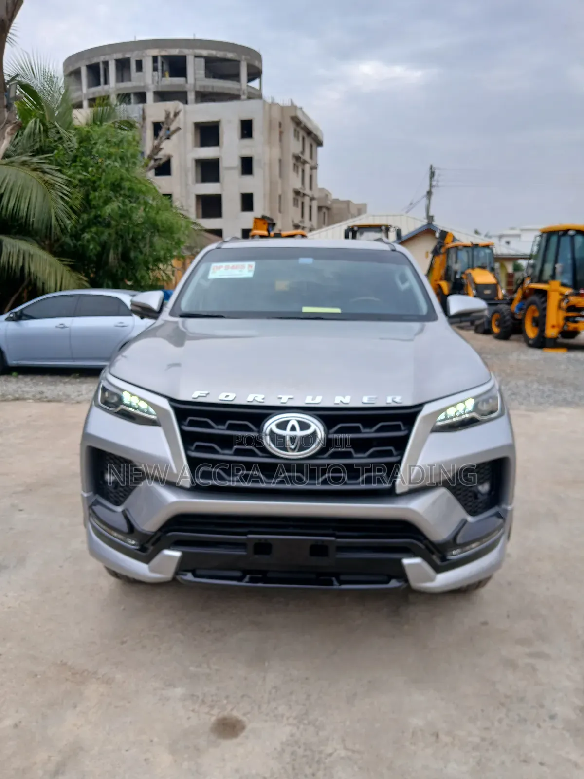 Toyota Fortuner 2.7 AWD 2023 Silver