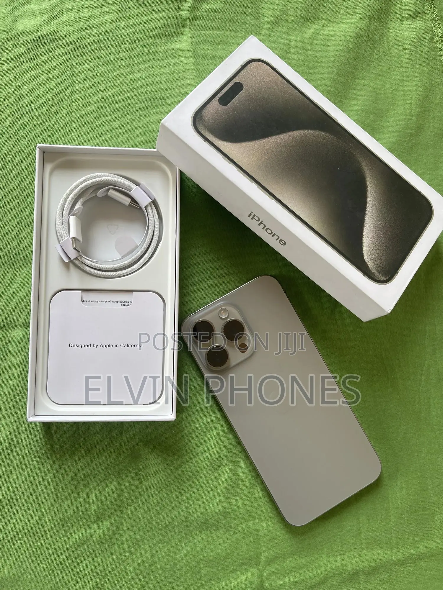 Apple iPhone 15 Pro Max 256 GB Silver