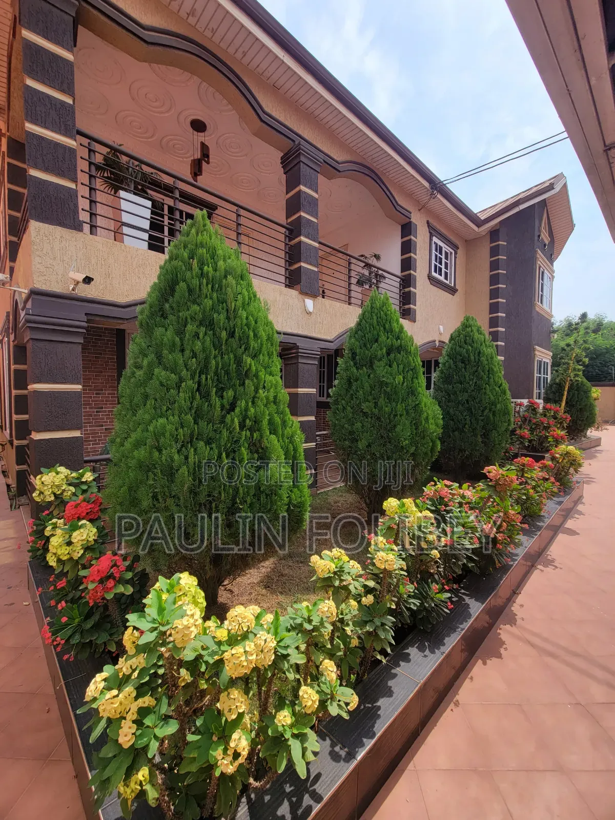 Furnished 5bdrm Duplex in Dgproperties, Ablekuma for rent