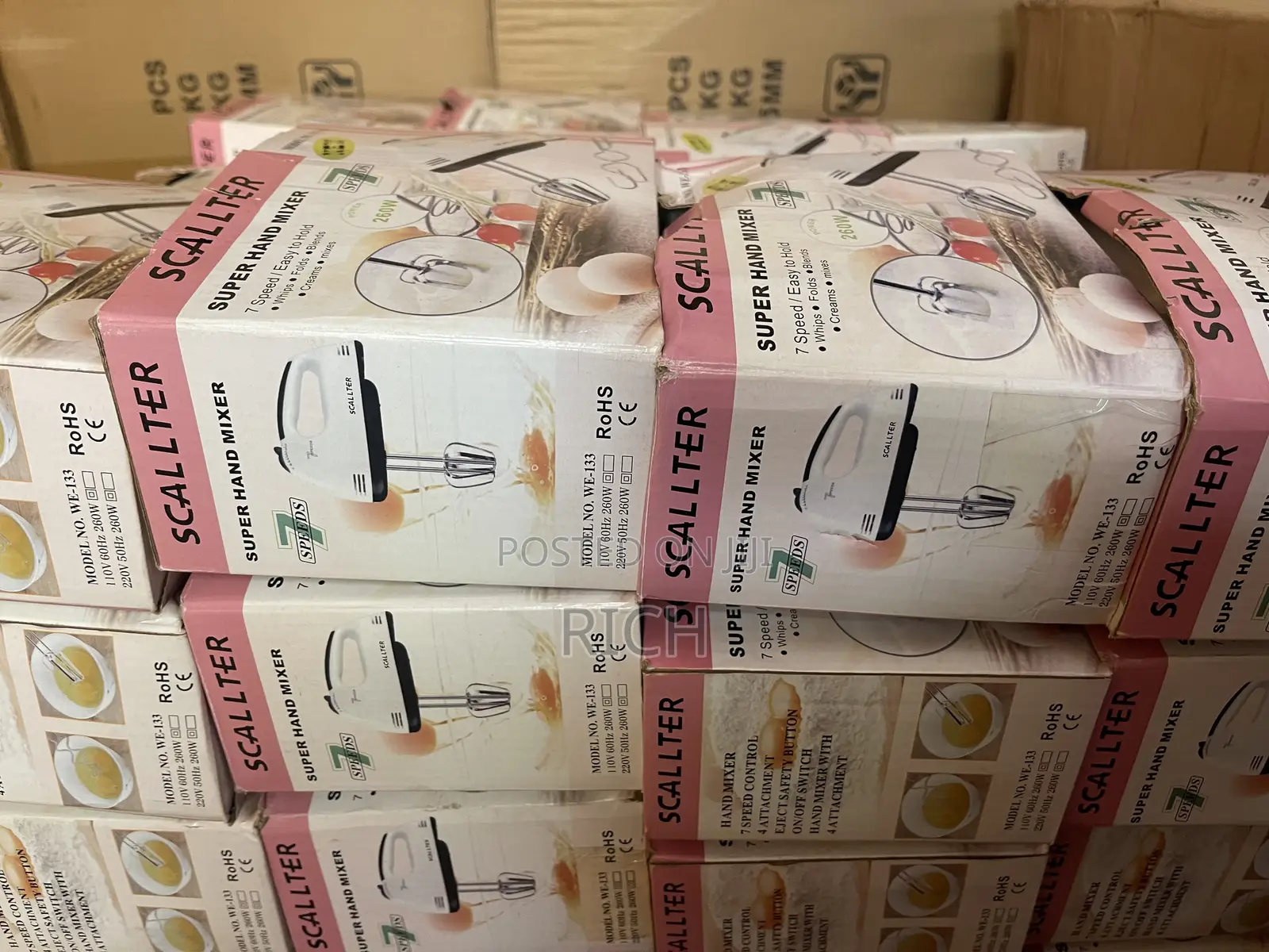 Powerful Hand Mixer at Wholesale Prices
