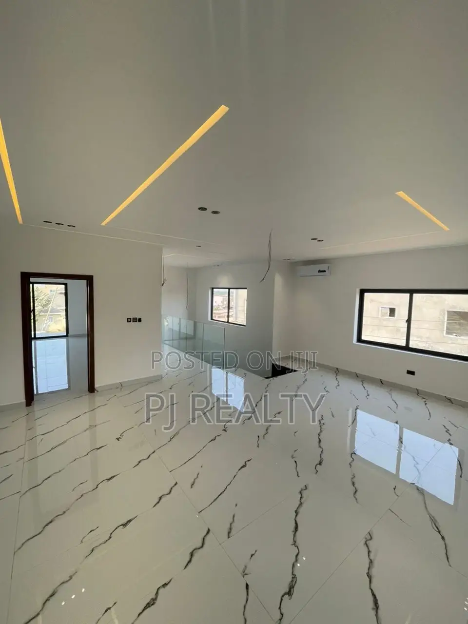 4bdrm House in Oyarifa for sale
