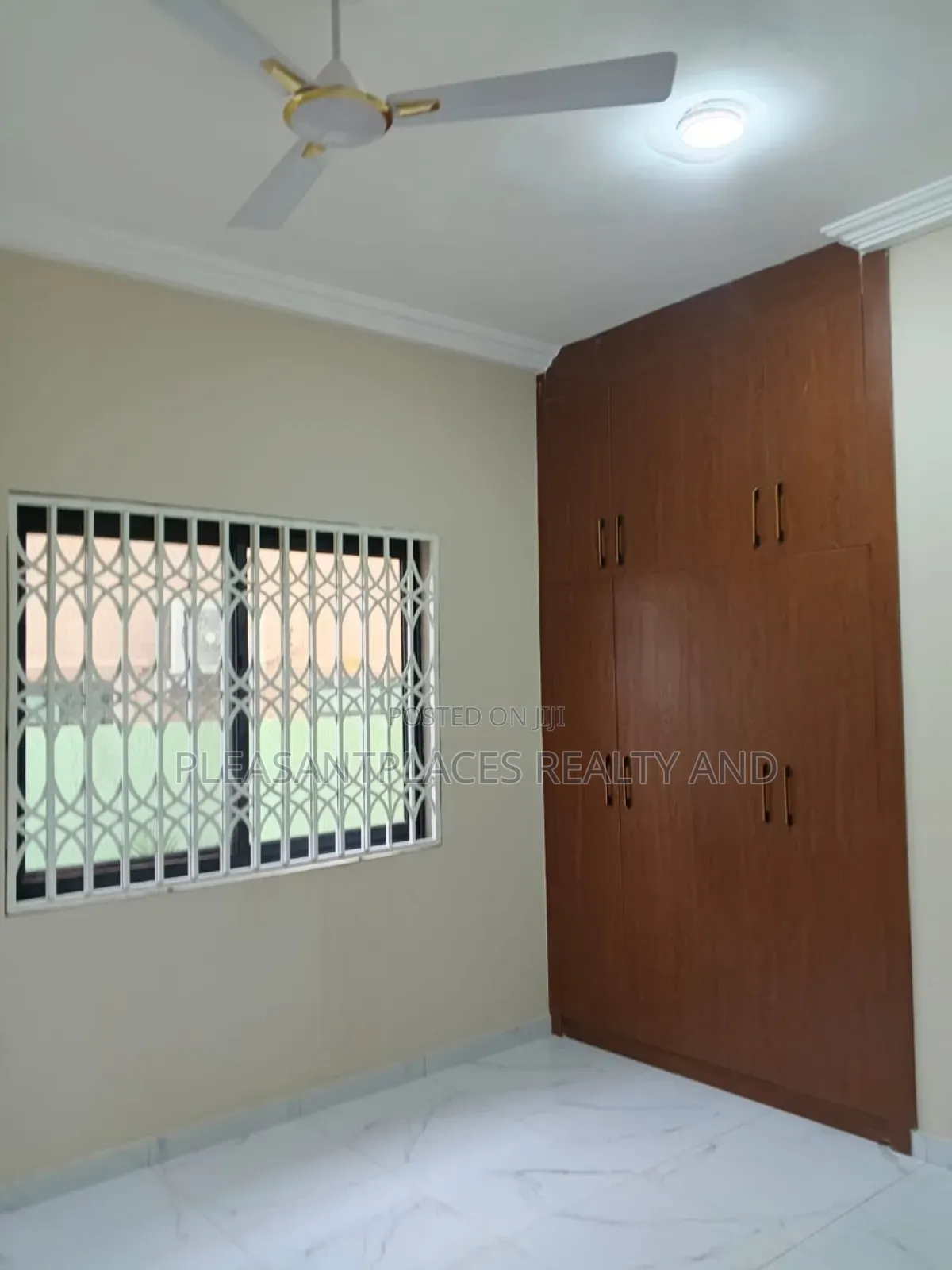2bdrm Apartment in Pleasantplaces, Adenta for rent