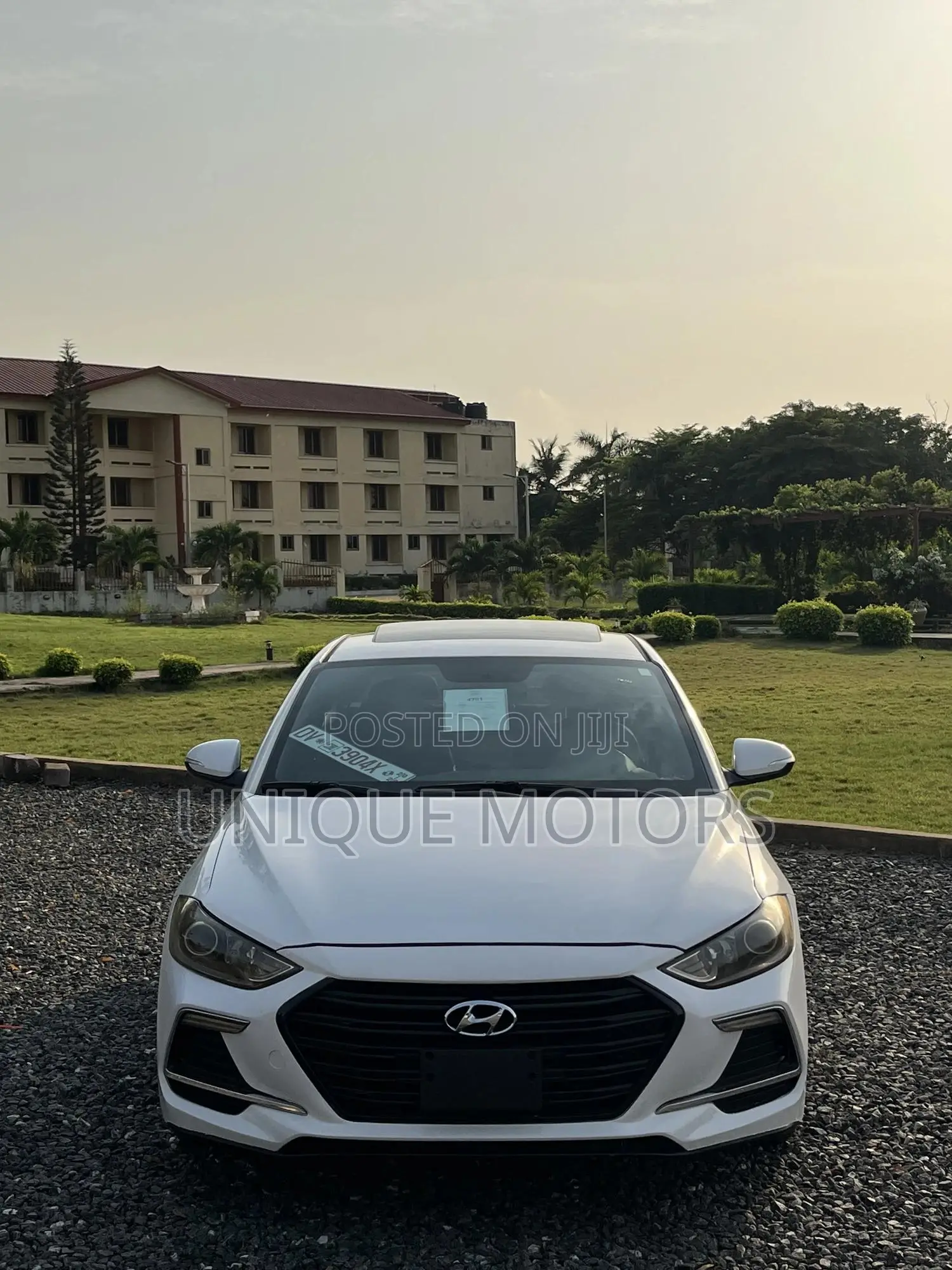 Hyundai Elantra Sport 2018 White
