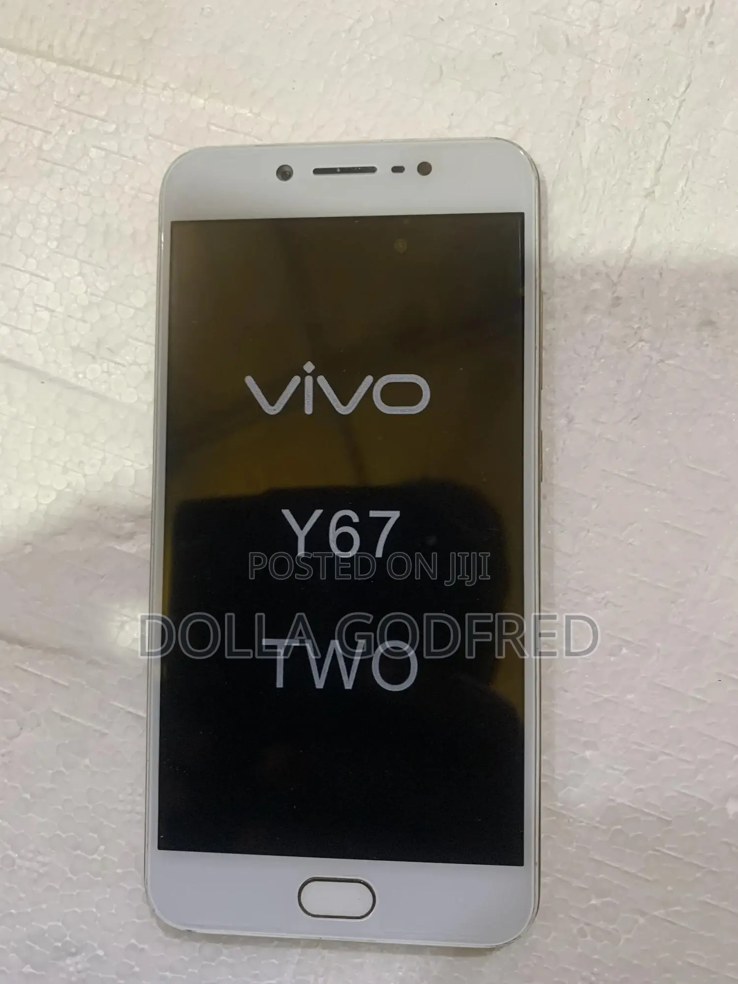 New Vivo Y67 32 GB Silver