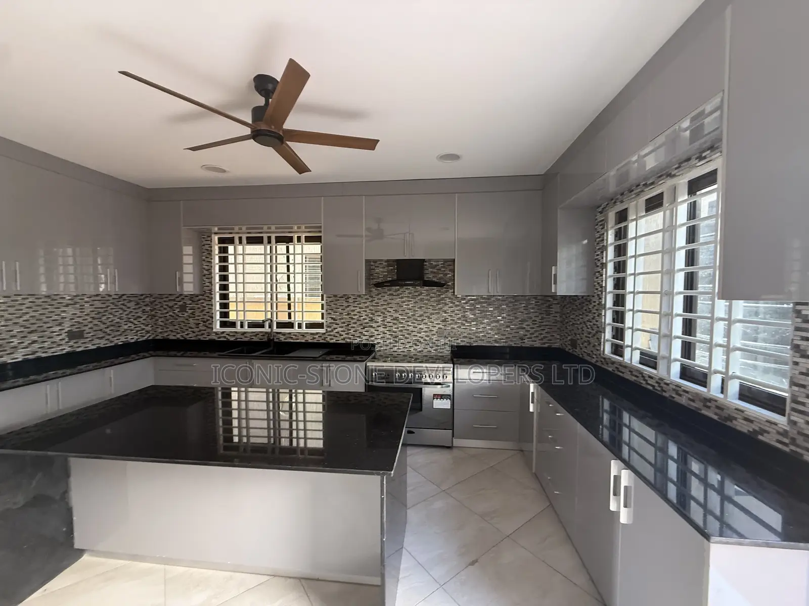 4bdrm House in East Airport, Tseaddo for rent