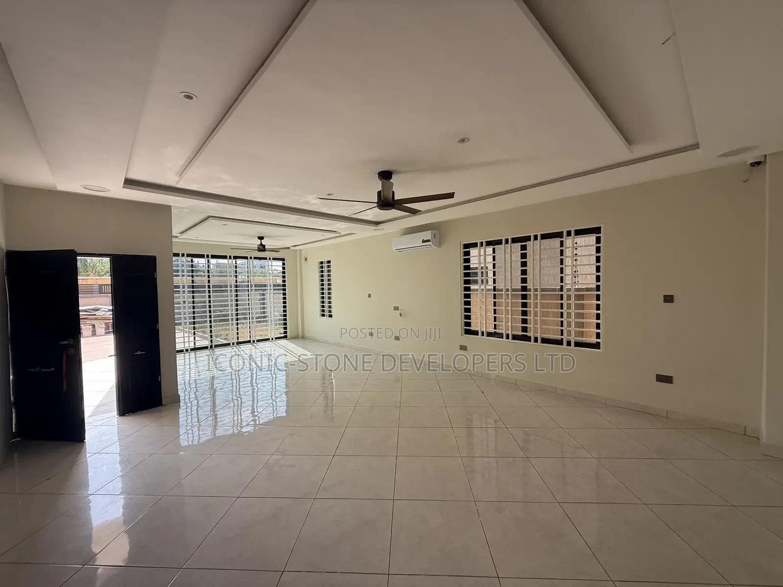 4bdrm House in East Airport, Tseaddo for rent