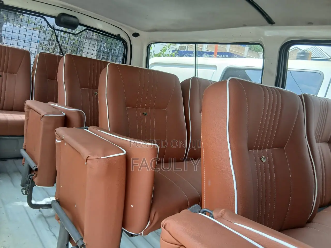 Toyota HiAce 2008 Silver