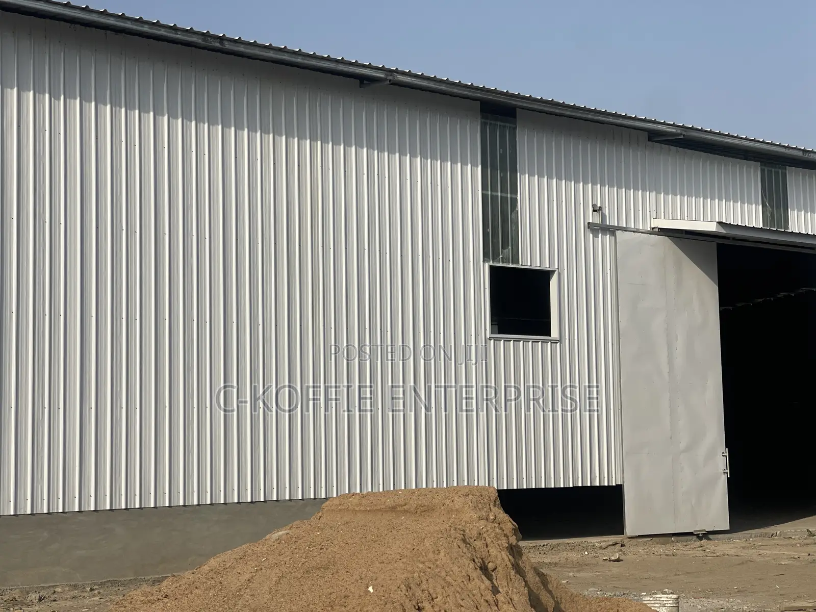 1250 SQM Warehouse at Spintex for Rent