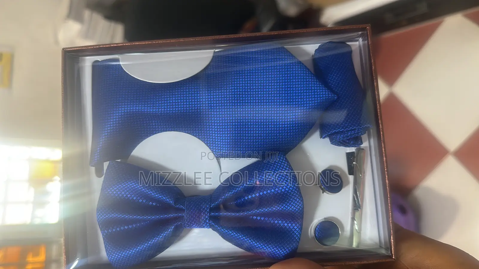 Quality Tie/Bow Tie/Cufflinks/Pocket Handkerchiefs