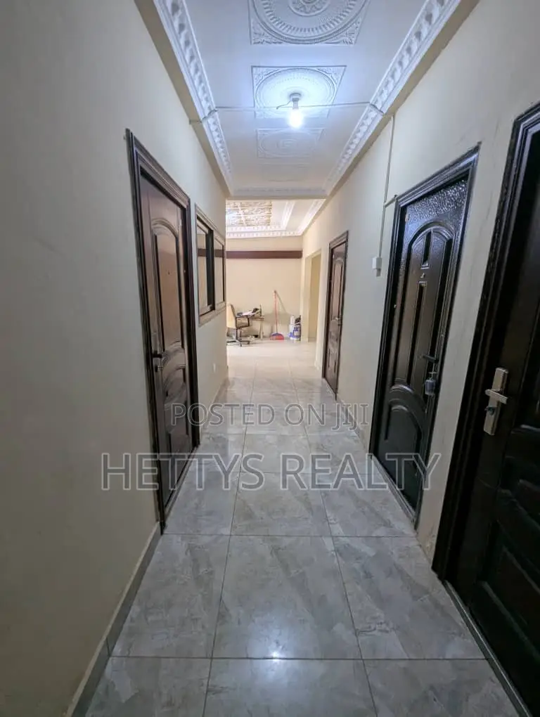 3bdrm House in Mile 7 for rent
