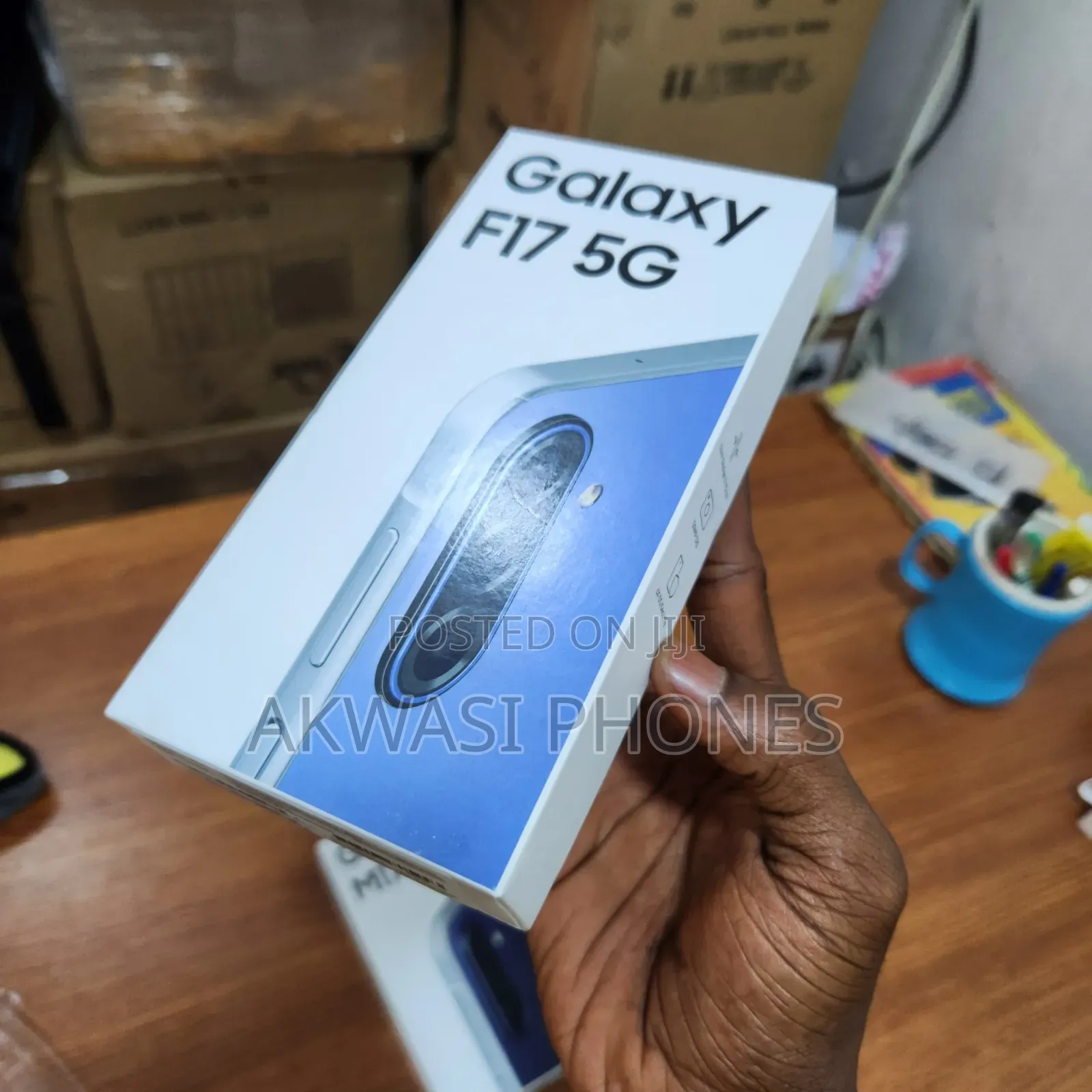 New Samsung Galaxy F17 5G 128 GB Blue