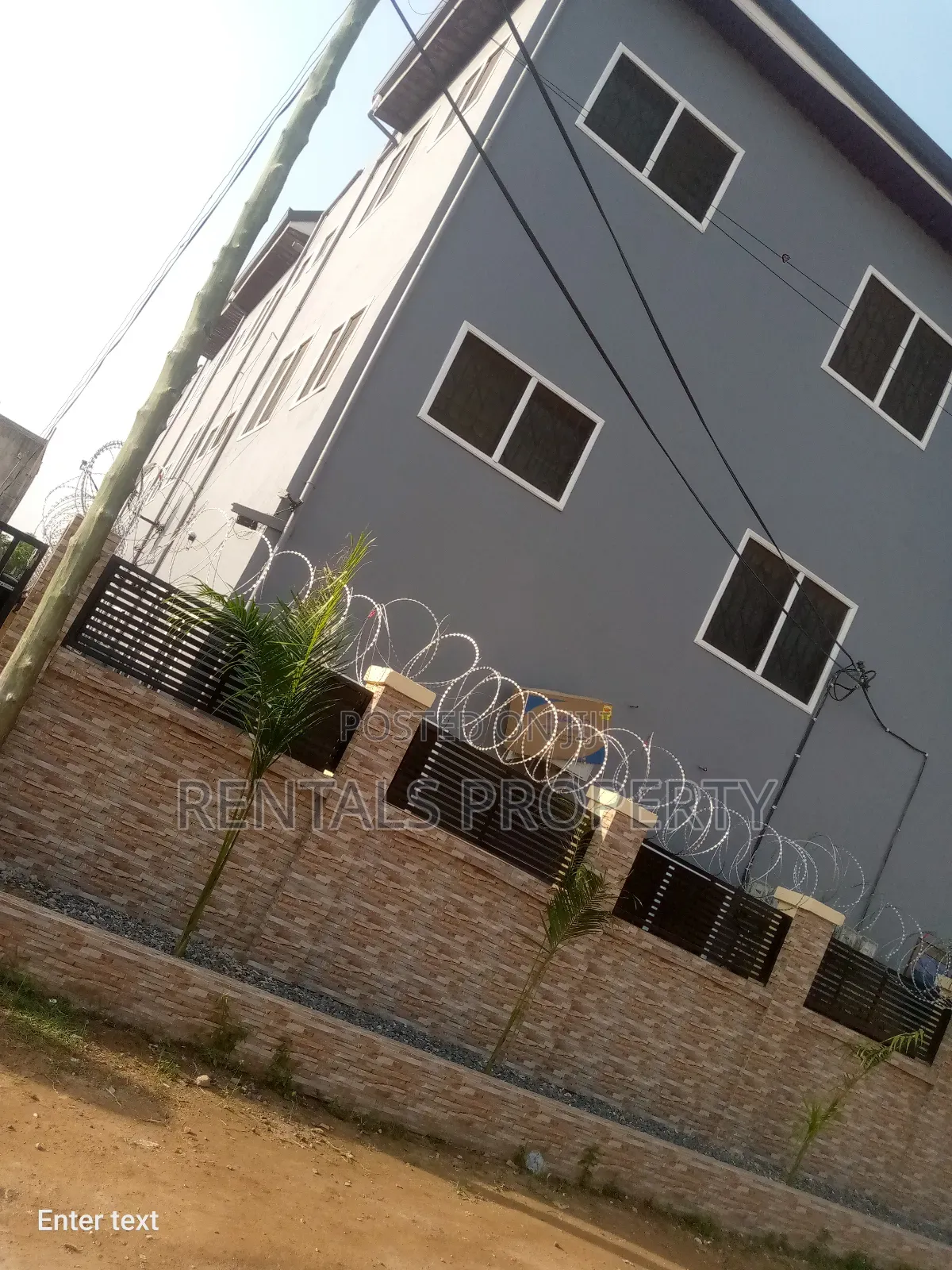2bdrm Block of Flats in New Legon for rent