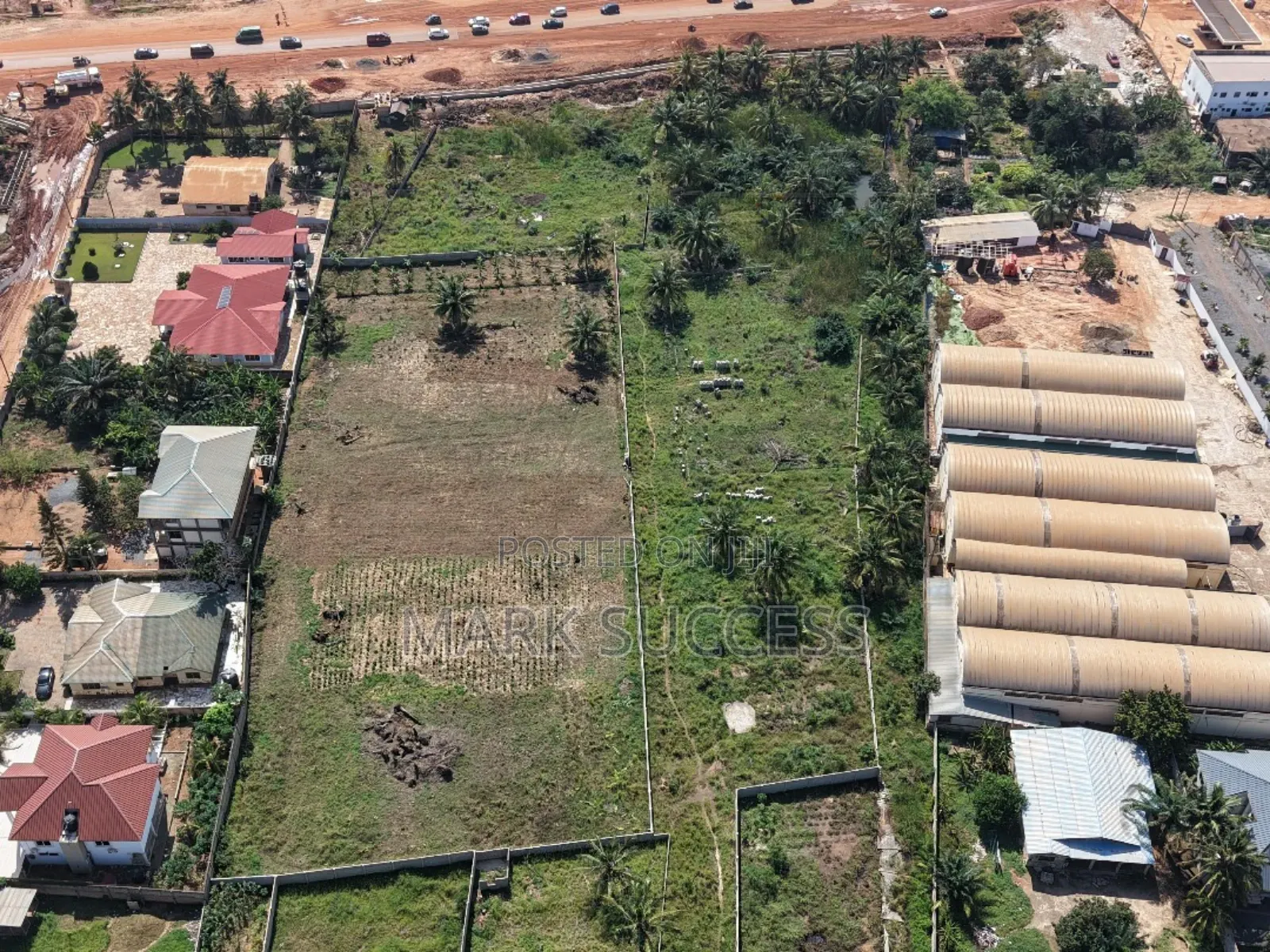 Titled Road Side Land at Amrahia