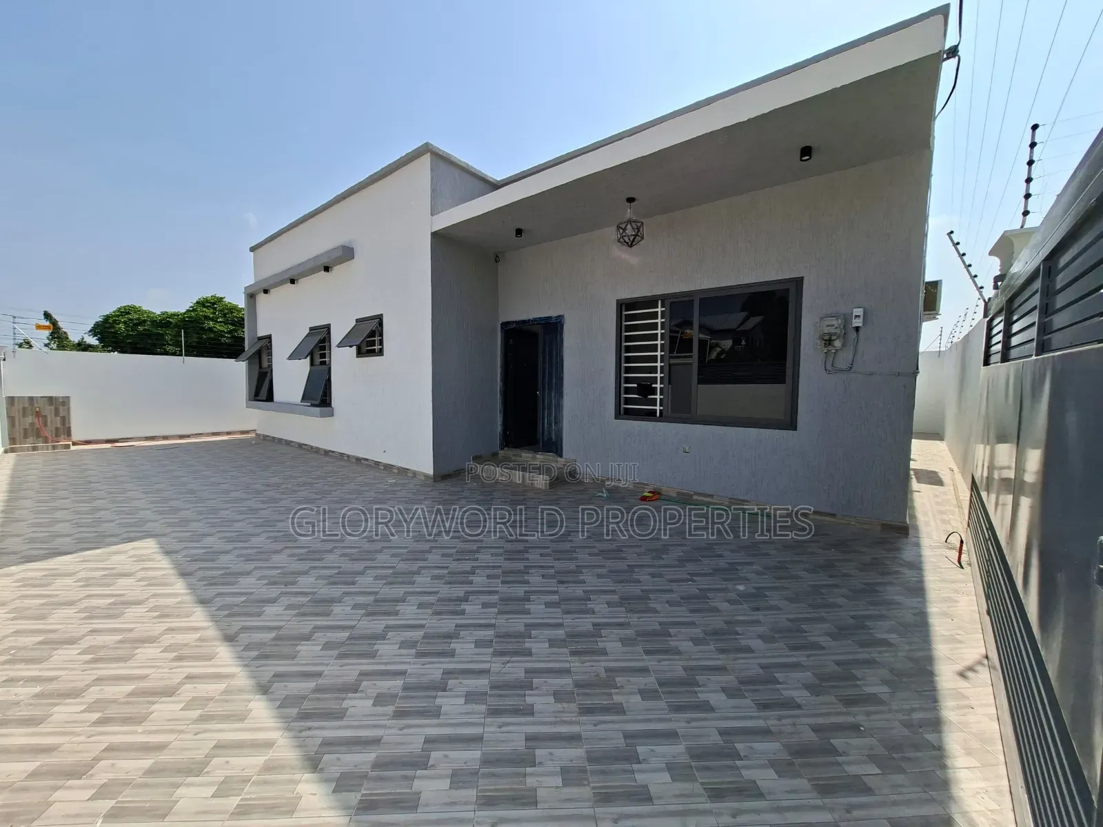 3bdrm House in Lashibi for sale