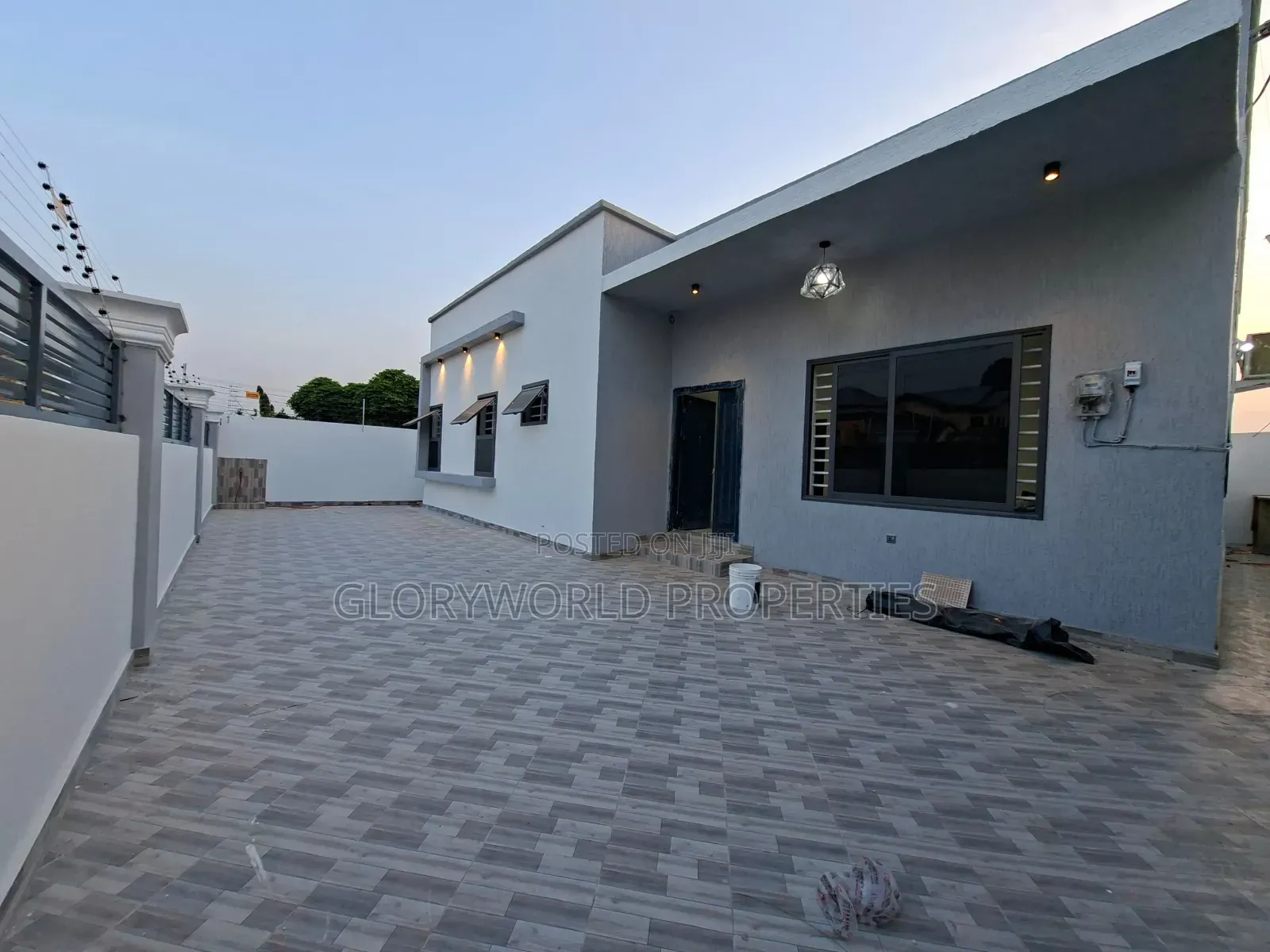 3bdrm House in Lashibi for sale