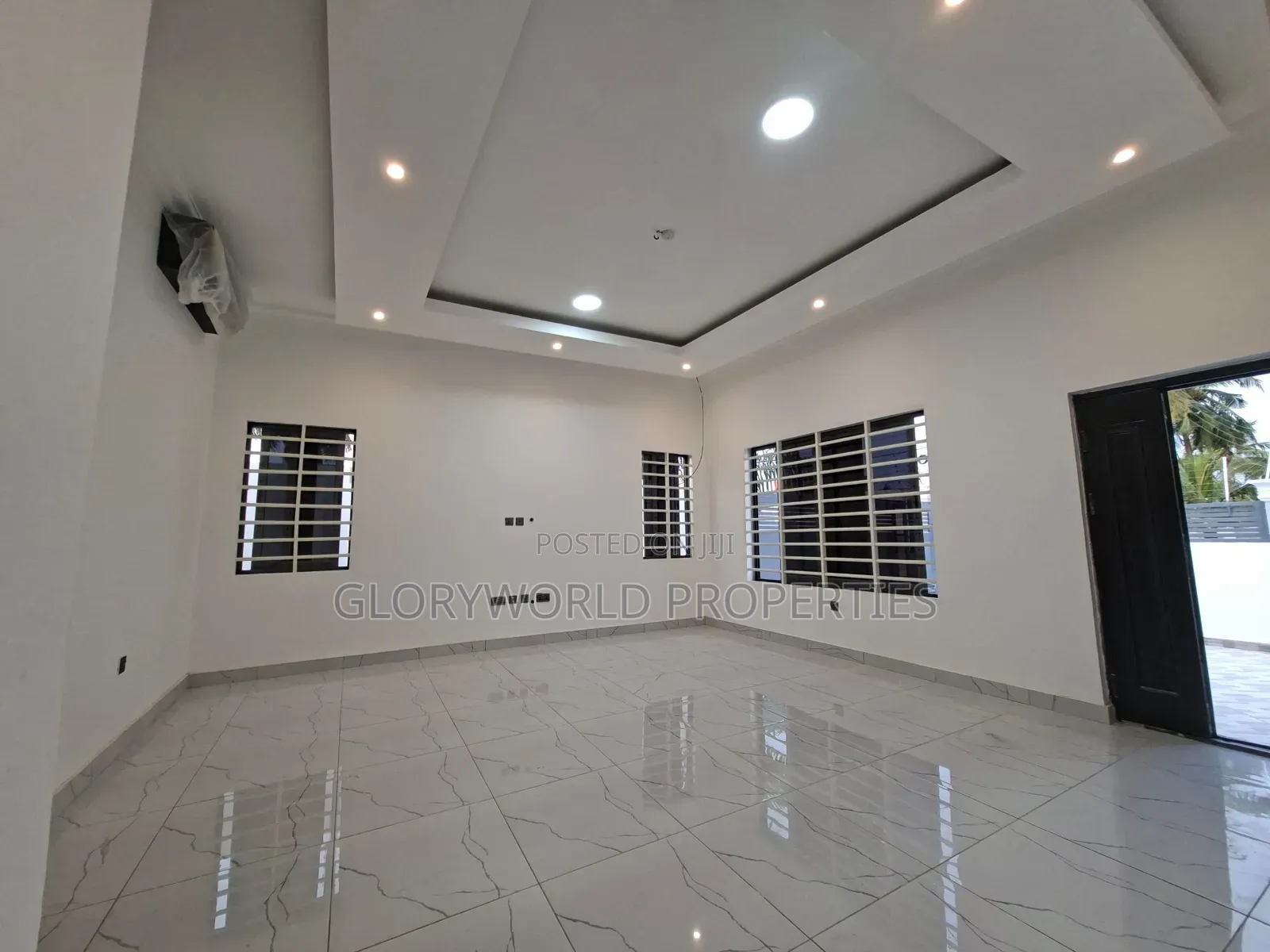 3bdrm House in Lashibi for sale