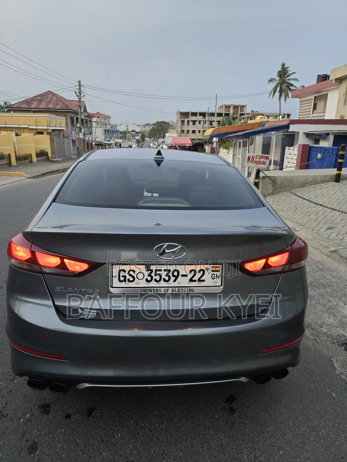 Hyundai Elantra ECO Sedan FWD (1.4L 4cyl 7A) 2017 Gray