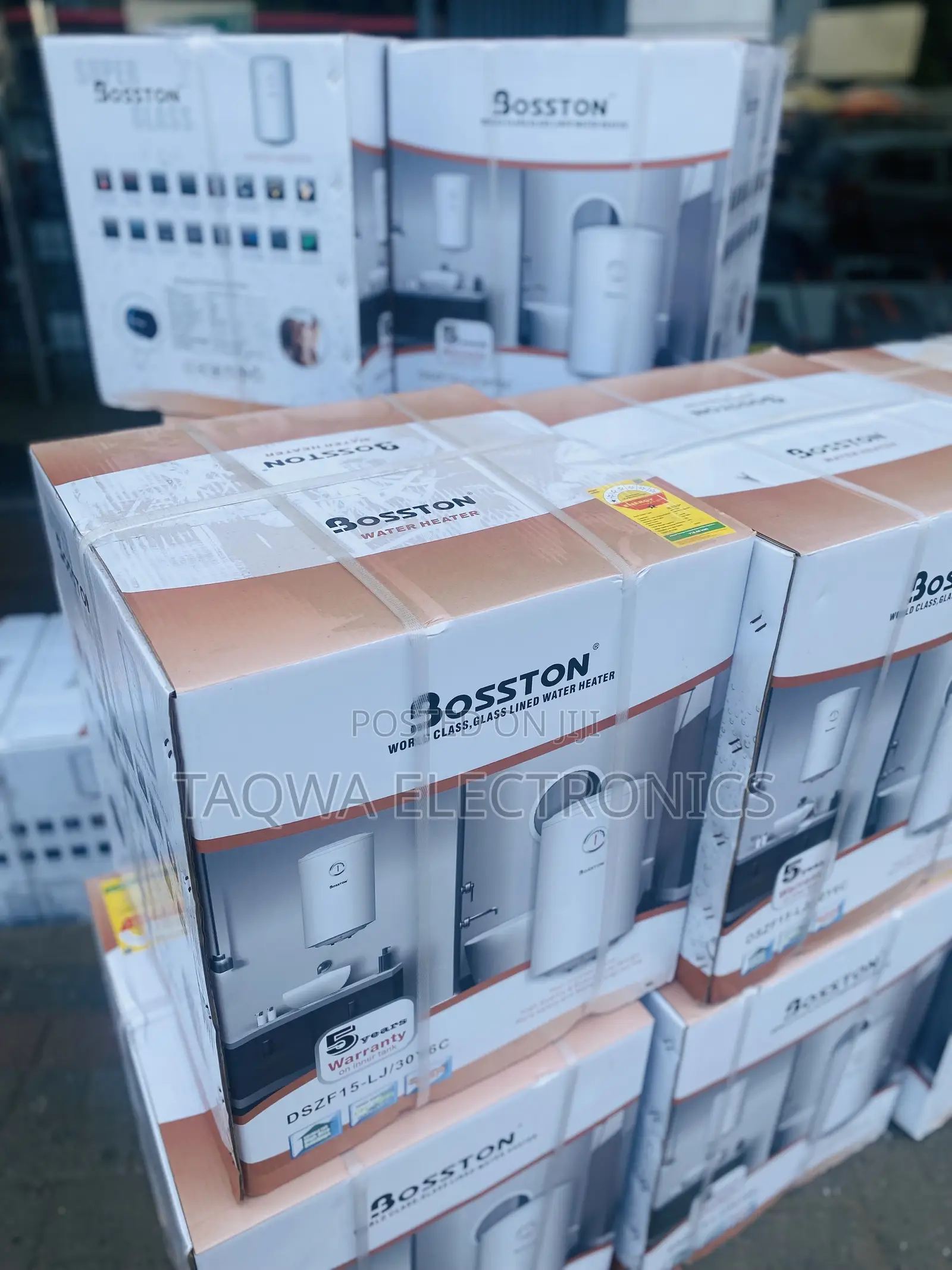 Suitable Bosston 30 Liters Water Heater