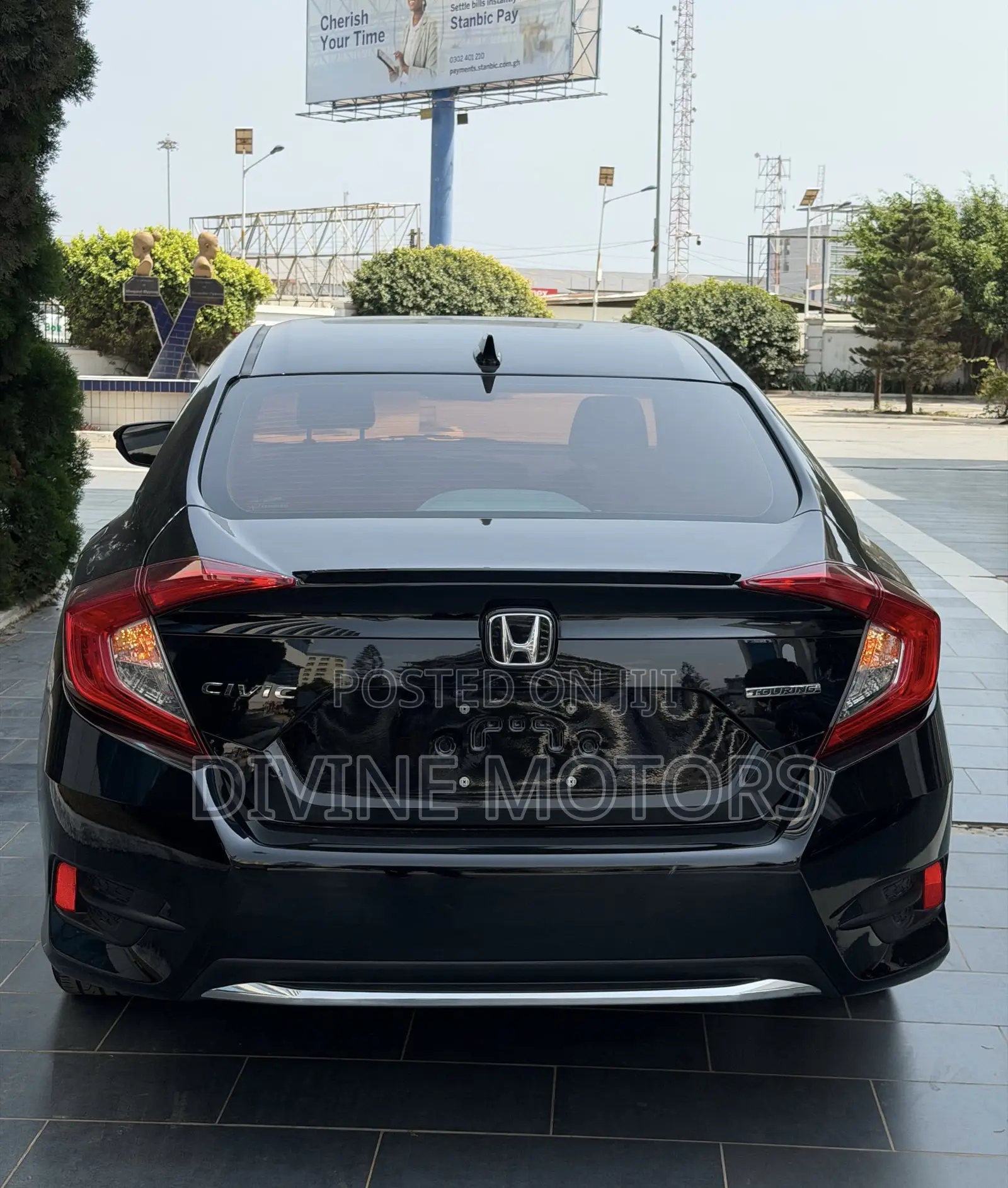 Honda Civic Touring Sedan 2019 Black