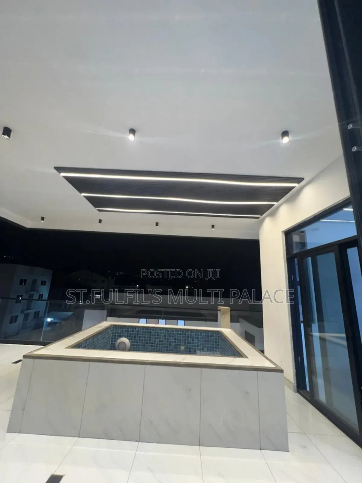 5bdrm House in Oyarifa Aburi, Adenta for sale