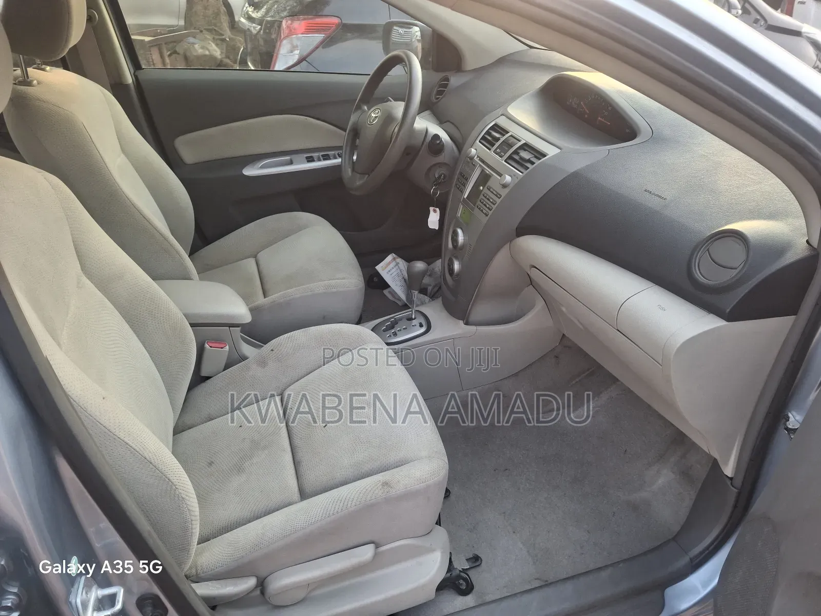 Toyota Belta 2010 Blue