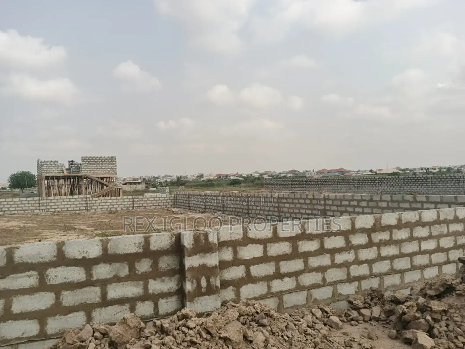 6 Plots for Sale at East Legon Hill, Santeo